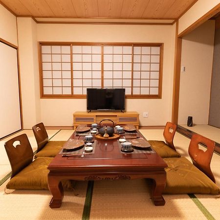 大吉屋2号館 ワンフロア110平方メートル超大テラス貸し切り 縁 Nagoya Luaran gambar